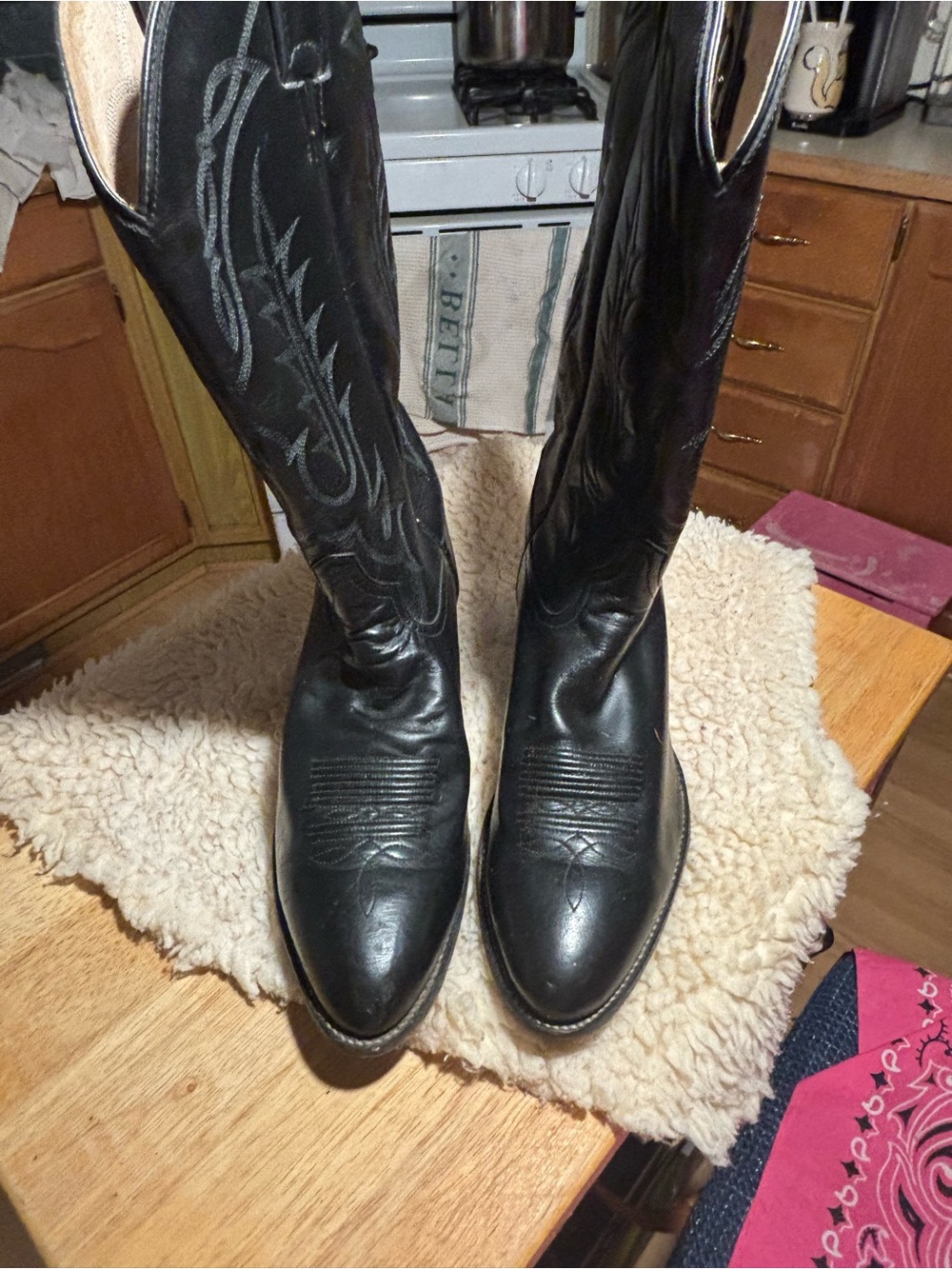 Tony llama Black Leather Western Boots - Men size 10.5
